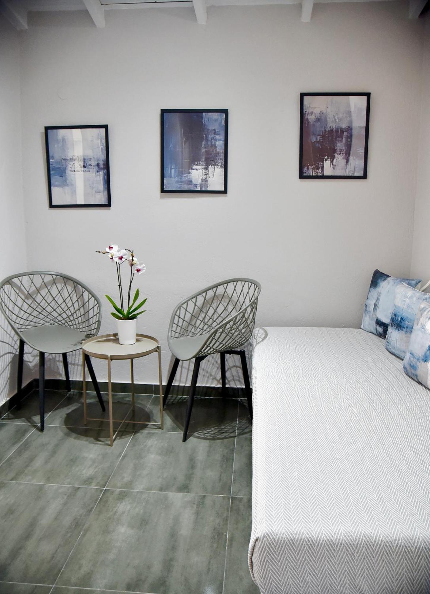 Room Nine 9 Beachfront Apartments Nea Kallikrateia Esterno foto